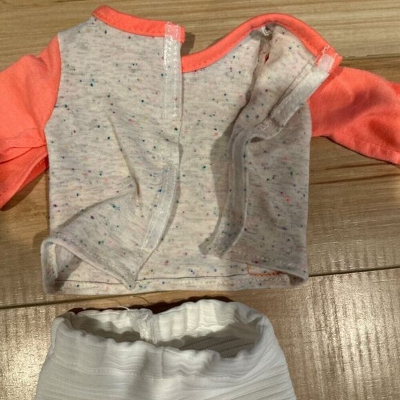 Our Generation Doll Clothes Set Of 2 Identical Outfits With Pants Tops & A Pair - Picture 7 of 7